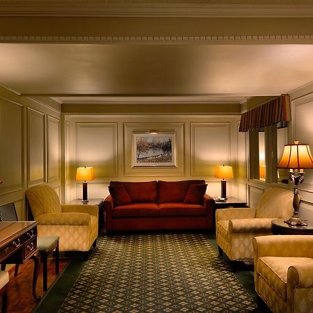 รอยัล สก๊อต โฮเต็ล แอนด์ สวีท Hotel วิกตอเรีย ภายนอก รูปภาพ